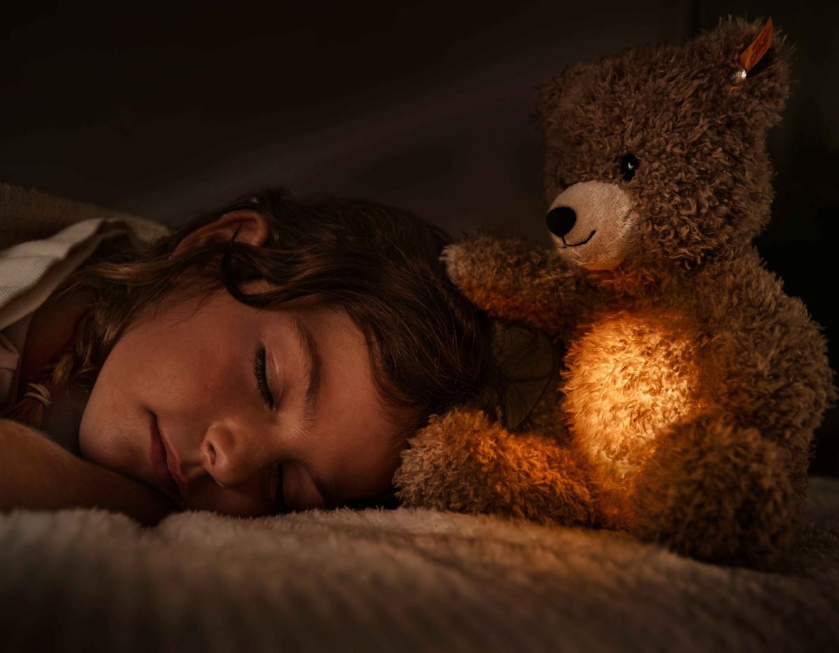 Caspar Light at Night, Teddybjörn med lampa, Steiff säljs på Nalleriet.se