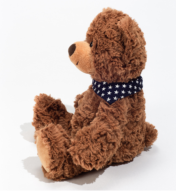 Teddybjörn med blå scarf från Teddy Hermann säljs på Nalleriet.se