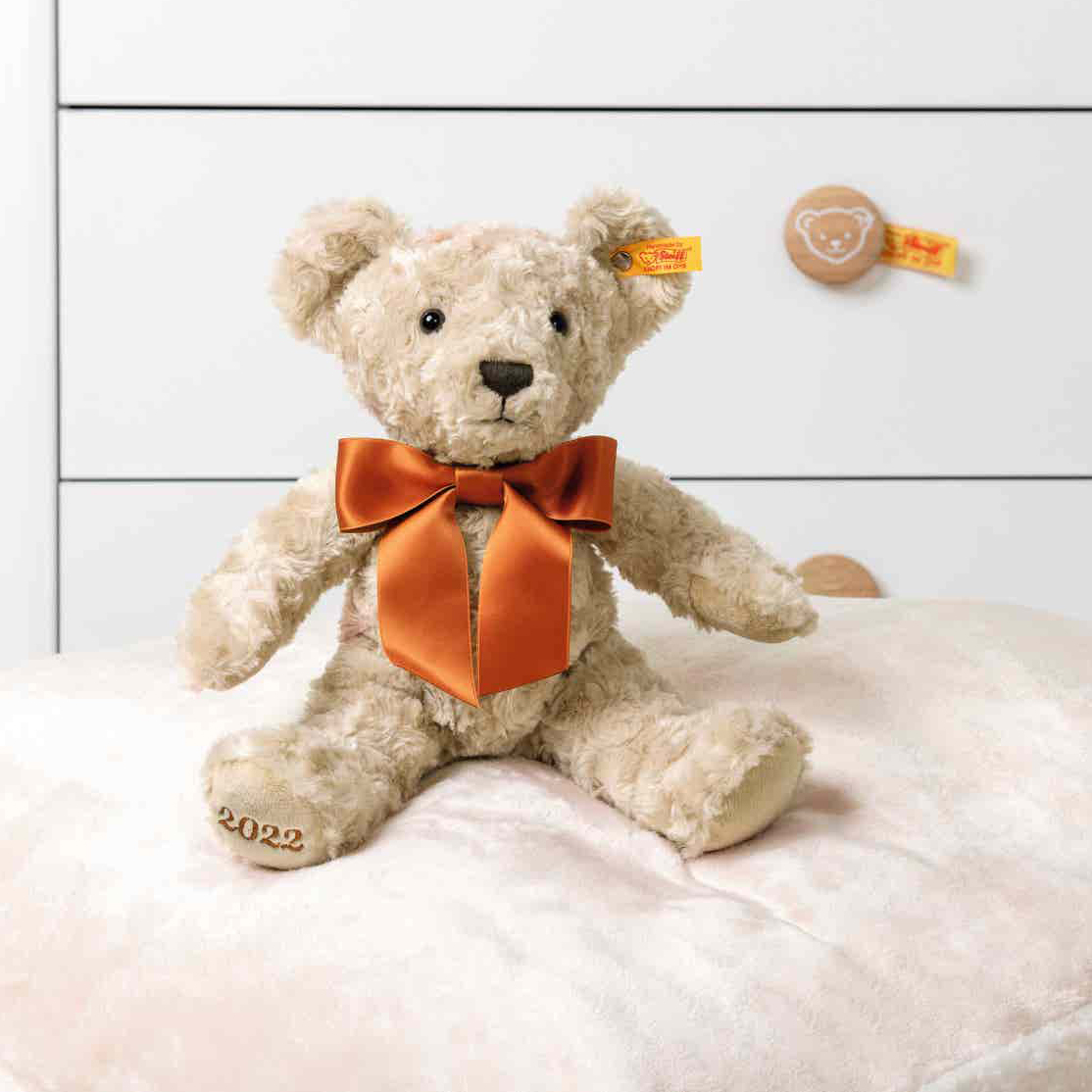 Cosy Year Bear 2022, 34cm, Steiff sljs p Nalleriet.se