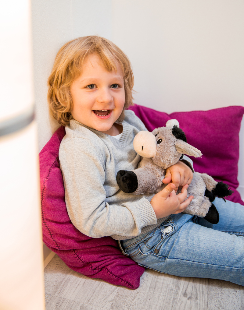 Värmenalle Åsnan Åke från Habibi Plush (micronalle) säljs på Nalleriet.se