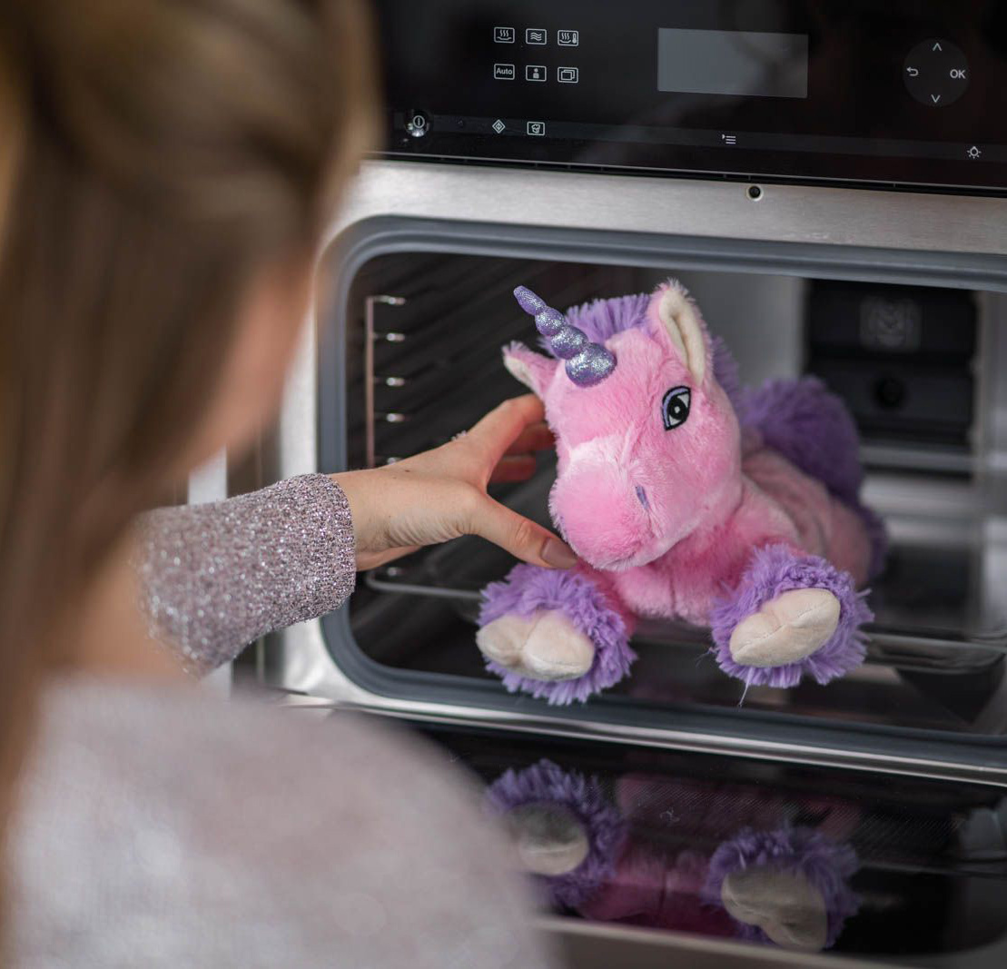 Enhörningen Pink, rosa, tvättbar från Habibi Plush (micronalle) säljs på Nalleriet.se
