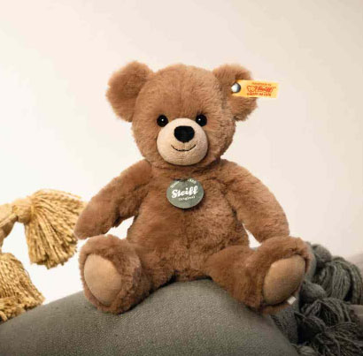 Teddies for tomorrow Mollyli, 23cm, Steiff säljs på Nalleriet.se